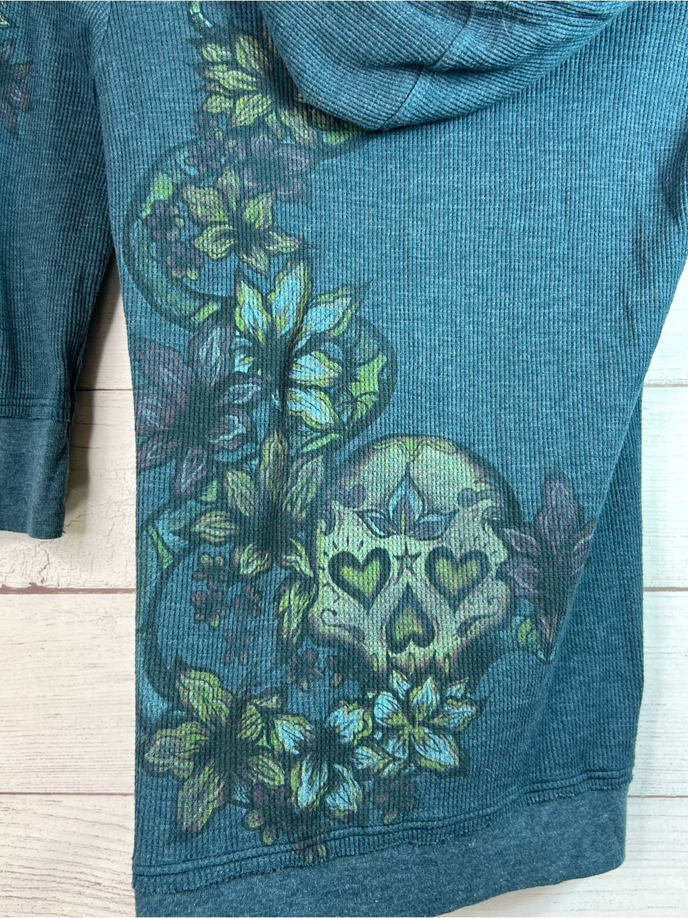 Scrapbook Green Teal Thermal Skull Floral 3/4 Sleeve Sweater Size M Y2K Grunge - Picture 8 of 10